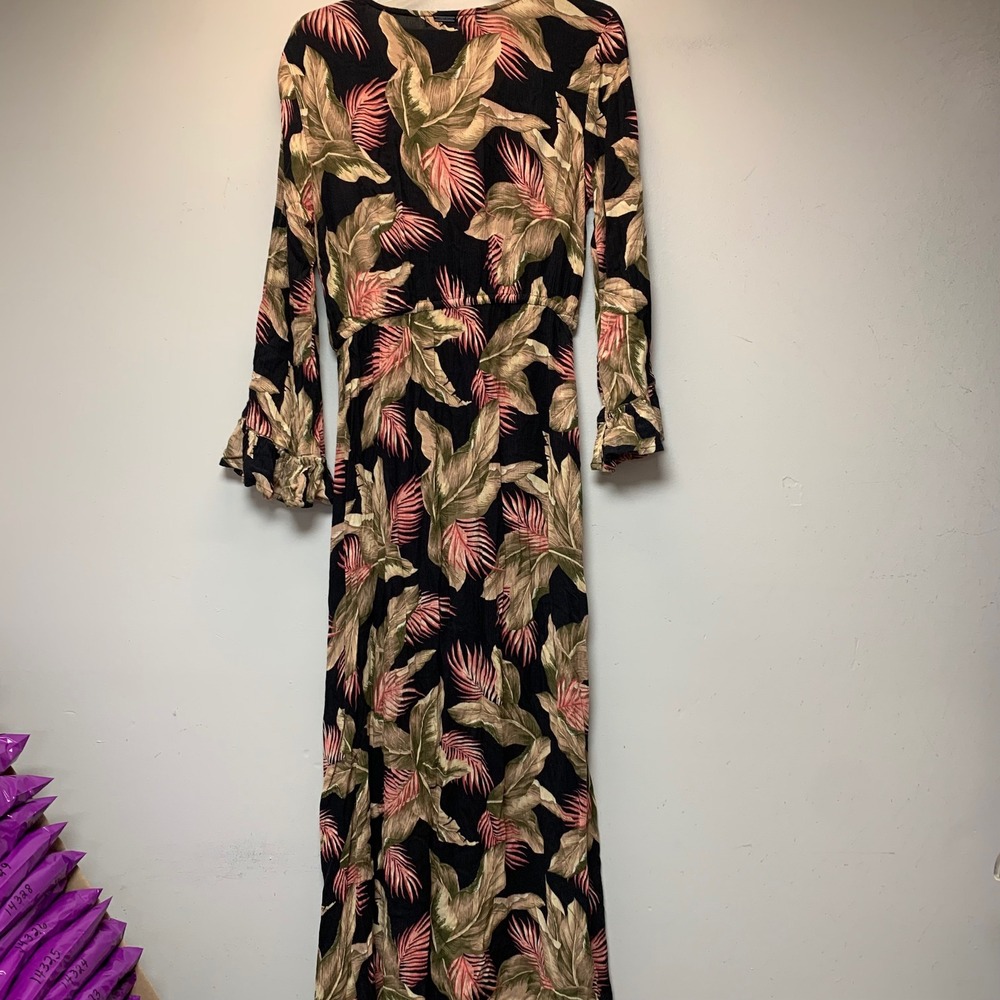 Billabong Maxi Dress Womens M Black Pink Tropical Palm Bell Sleeve Excellent